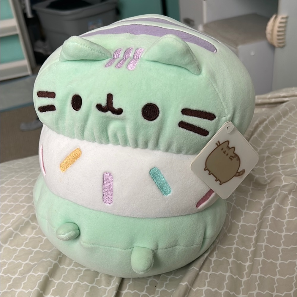 Pusheen Plushie